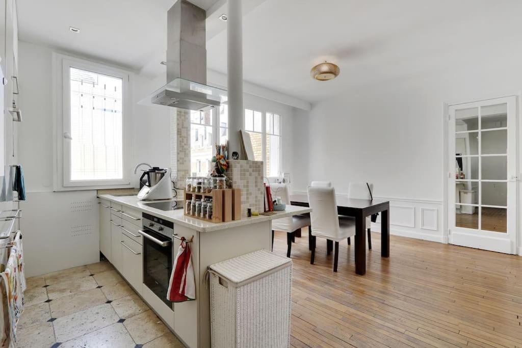 Bel Appartement 96M2 16Eme Paris Exteriör bild